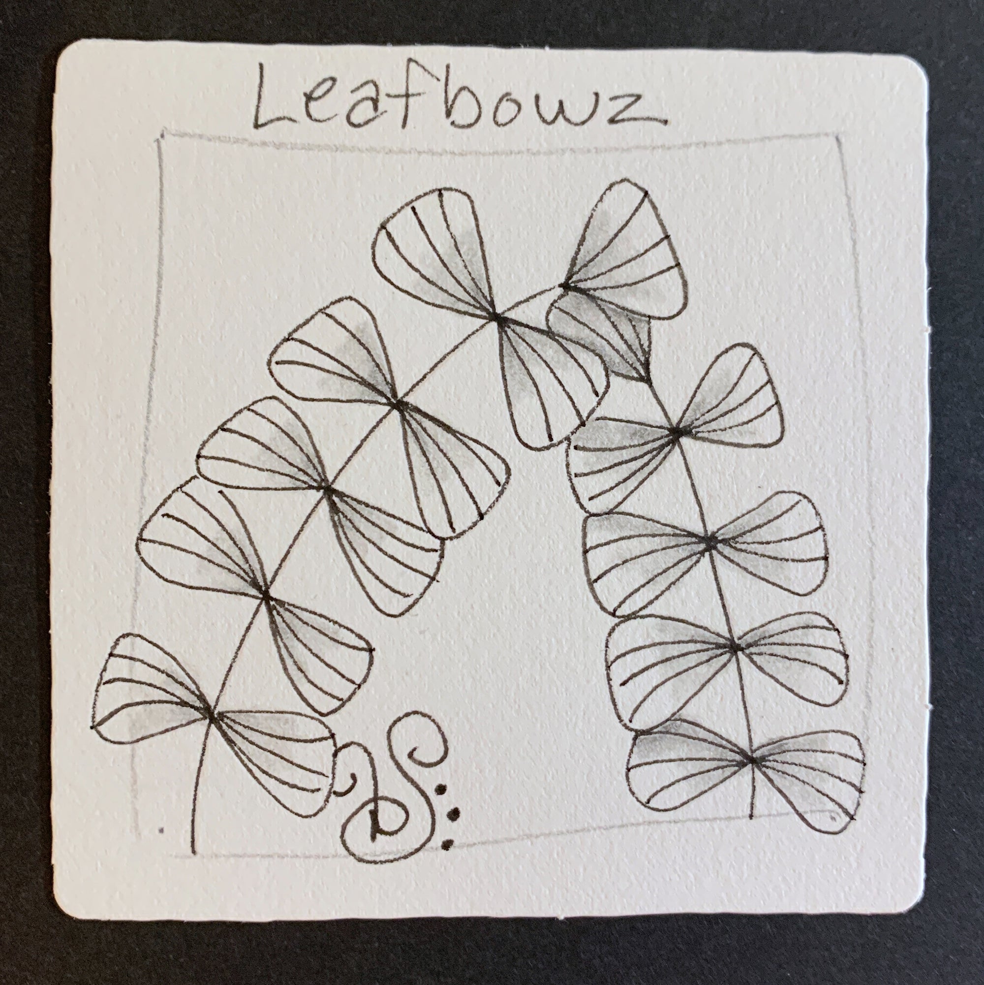 
                3.5 inch Zentangle tile with the tangle Leafbowz bit Brenda Campbell, CZT
              